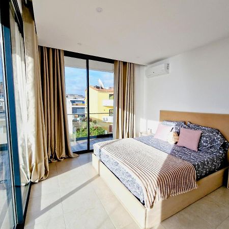 Praia Modern Apartment Vista Mar Екстер'єр фото